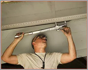 Golden Garage Door Service Santa Clarita, CA 661-247-1015 - 10-install-cont